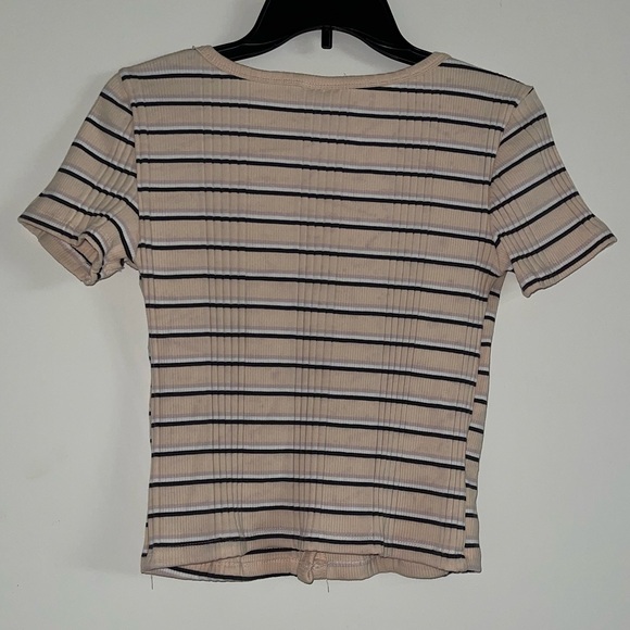 So Low U-neck Cream Striped Shirt - Picture 2 of 2